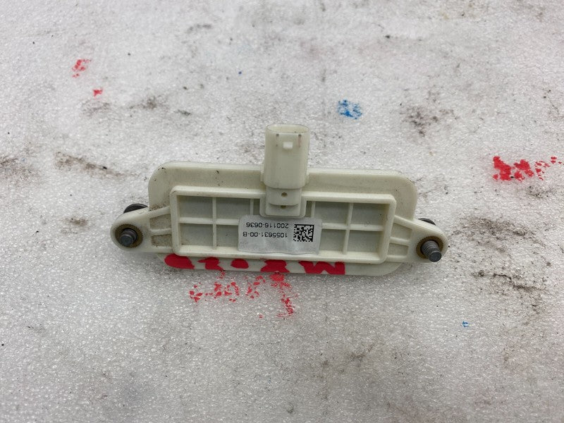 105563100B ⭕ 16-25 Model X Rear Tailgate Liftgate Handle Boot Lid Open Switch 1055631-00-B