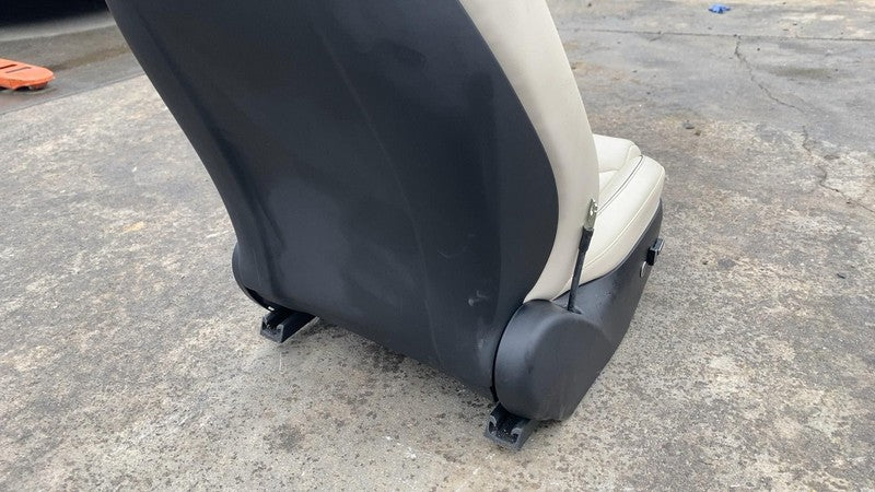 ⭕ 2021-2024 Tesla Model S Front Passenger Side 1st Row Bucket Seat Bei
