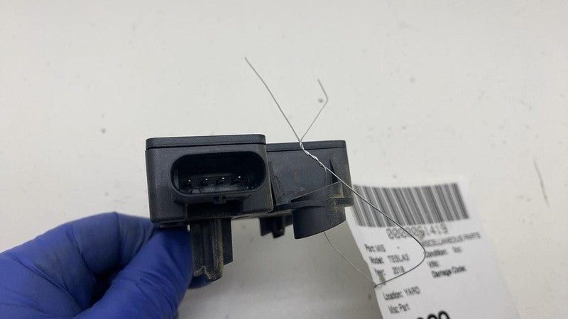 ⭕ 17-23 Tesla Model 3 Rear Bumper BCM Computer Body Control Module 109