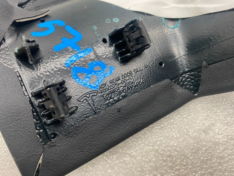 ⭕ 2016-2020 Tesla Model X Rear Passenger Side Right Door Sill Trim 105