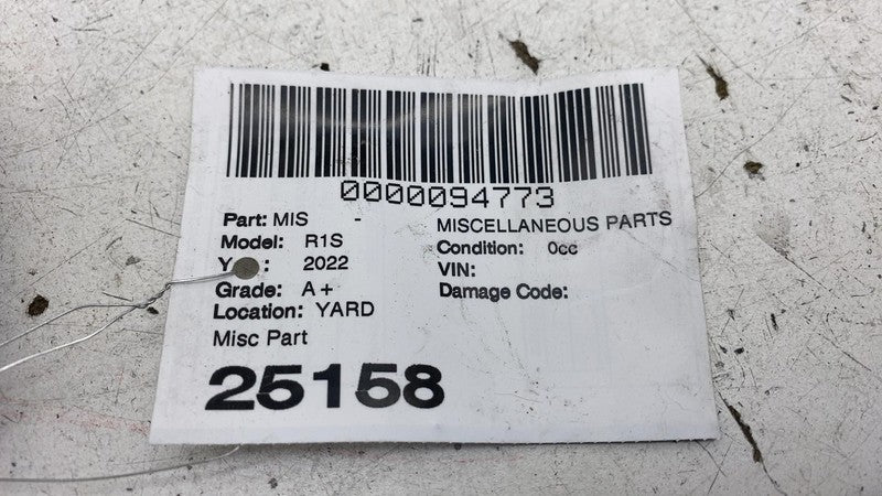 ⭕ 2022 Rivian EDV-700 Truck Rear Corner Radar Blind Spot Radar Unit PT