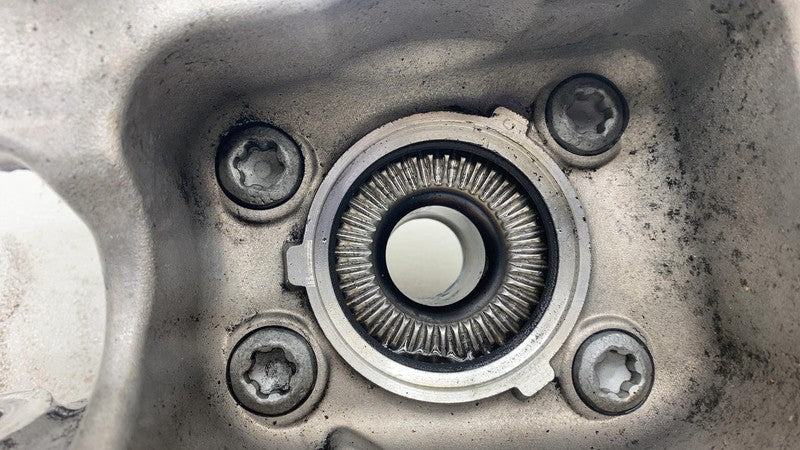 2017-2023 BMW 530e Rear Left Spindle Knuckle Hub w/ ABS & Connection B