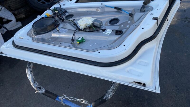 A 212 820 13 02 ⭕2014-2016 Mercedes-Benz E350 Front Door Shell Panel Right A2128201302 White 149