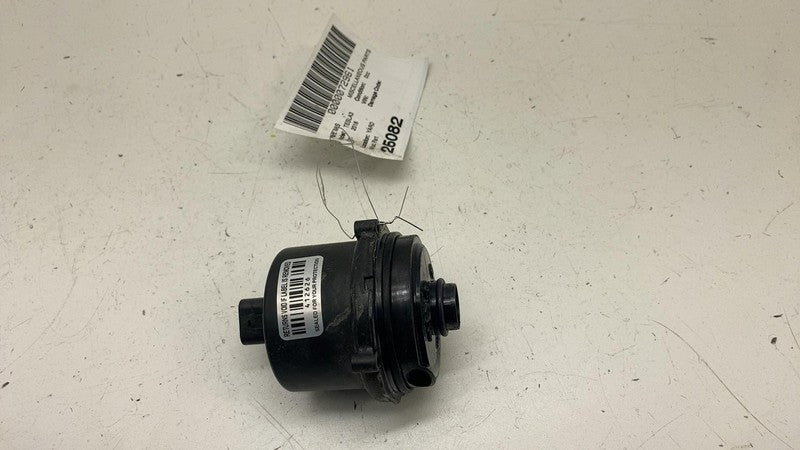 ⭕ 2017-2023 Tesla Model 3 Y Radiator Reservoir Coolant Cooling Water Pump Assy