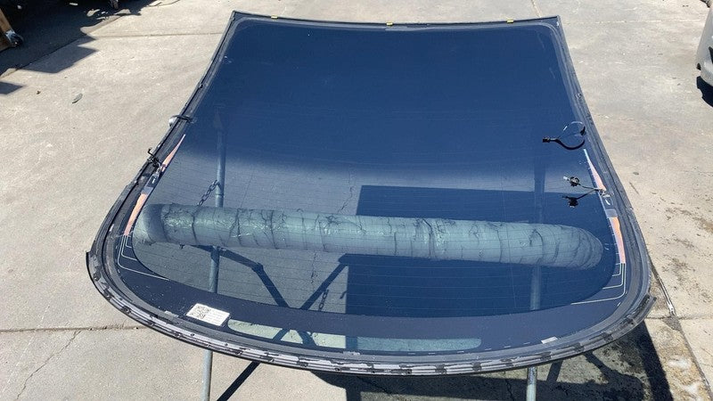 ⭕ 17-20 Model 3 M3 Rear Trunk Panoramic Backlite Glass Back Section 14