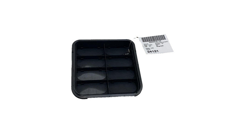 19-23 E-Tron Rear Left or Right Quarter Panel Pressure Air Vent Grille 4M0819181