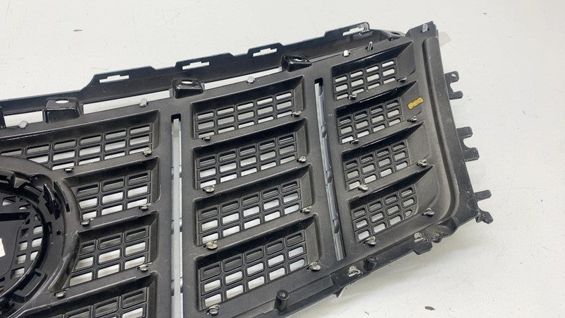 ⭕ 2013-2015 Cadillac XTS Front Bumper Upper Chrome Grille w/ Emblem Assembly OEM
