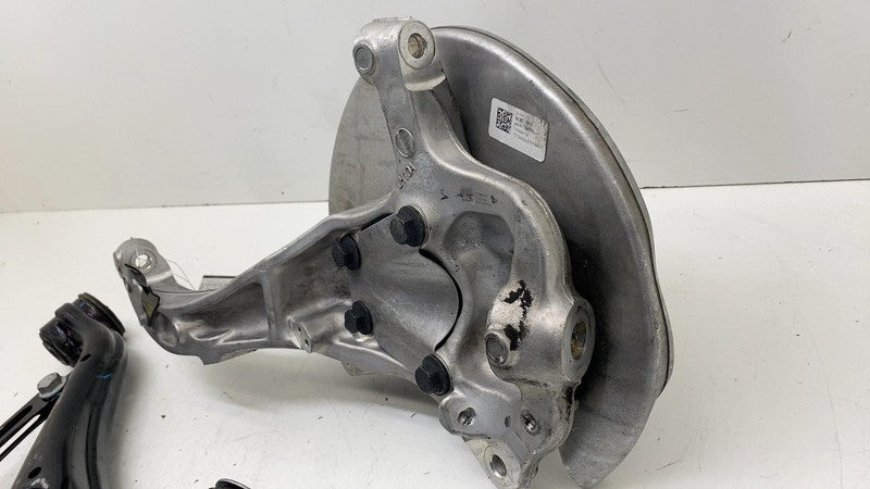 13549863 ⭕ 2025 Chevrolet Silverado 1500 Front Left Spindle Knuckle w/ Control Arm Links