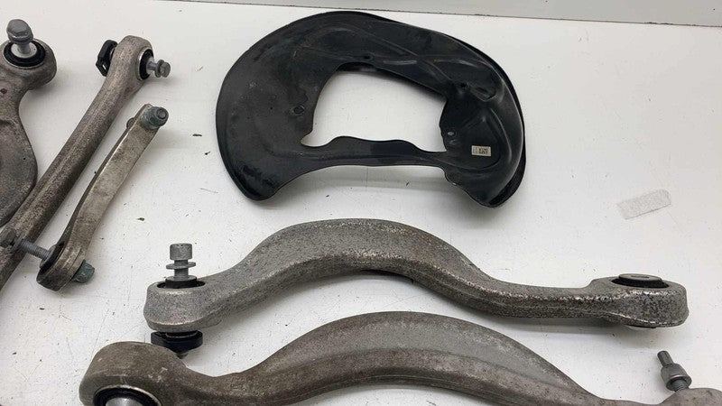 4KE505459C ⭕2019-2023 Audi e-Tron Rear Driver Side Spindle Knuckle w/ Control Arm Link Left