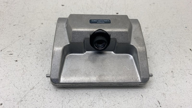 PT00000023E 2022-2024 Rivian R1T R1S Lane Departure Assist Camera Windshield Mounted Assy