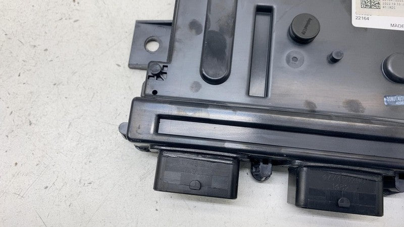PT00054997G 2022-2024 Rivian R1T R1S Tailgate Liftgate Back Door Pick Up Box Control Module