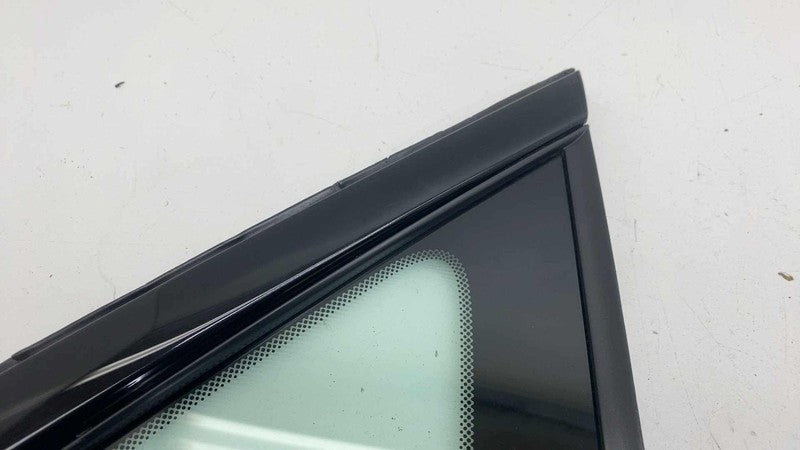 E1 43R-001229 ⭕ 18-25 Chrysler Pacifica Front Left Corner Door Window Quarter Glass 68370635AA