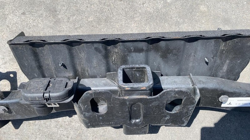 ⭕ 24-25 Tesla Cybertruck Rear Trailer Hitch Tow Bar w/ Step Bracket 17