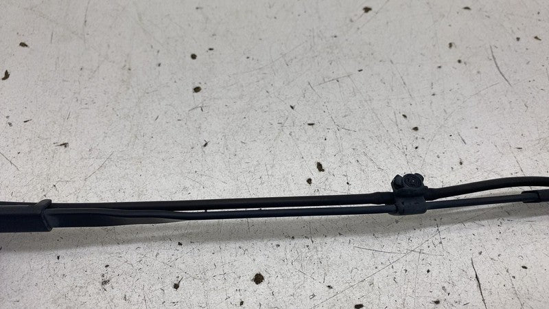 ⭕ 2022 Rivian EDV-700 Front Passenger Side Windshield Wiper Arm Right 