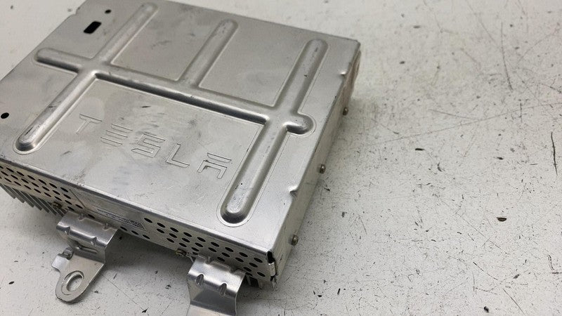 ⭕ 2020-2024 Tesla Model Y MY Radio Audio Sound System AMP Amplifier 15