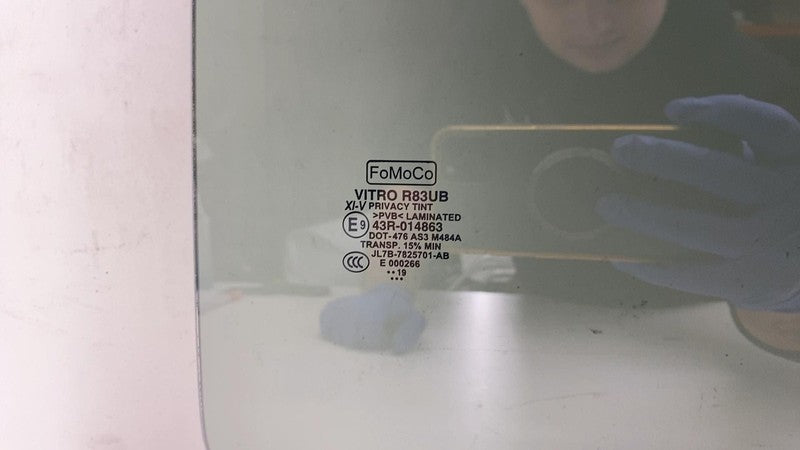 ⭕ 2018-2021 Lincoln Navigator Rear Driver Side Door Panel Window Glass