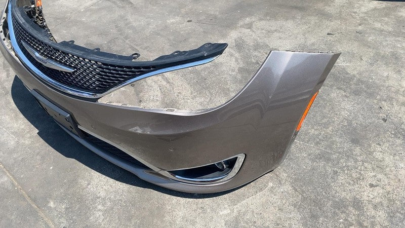 ⭕ 2017-2020 Chrysler Pacifica Front Bumper Cover w/ Fog Light & PDC Gold - PTE