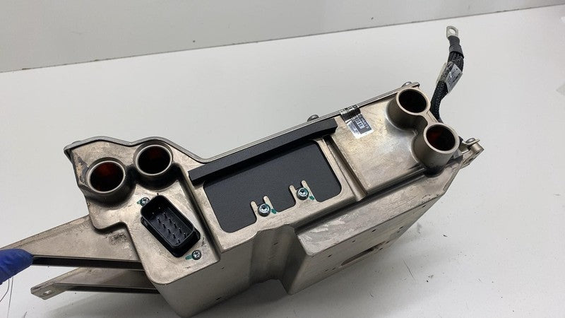 1016561 00 A 2012 2013 2014 2015 Tesla Model S MS Rear High Voltage HV Junction Box Assembly