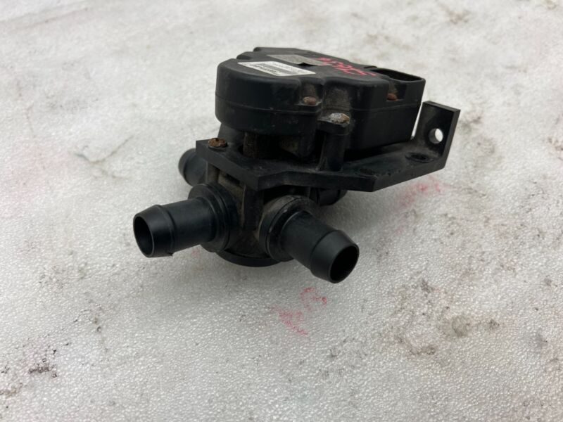 2012-2020 Tesla Model S X Coolant Pump Cooling Valve Actuator 4-Way 6007370-00-B