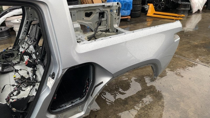 ⭕ 22-24 Rivian R1T Rear Quarter Panel Left Side Bedside Structural Cutout Silver