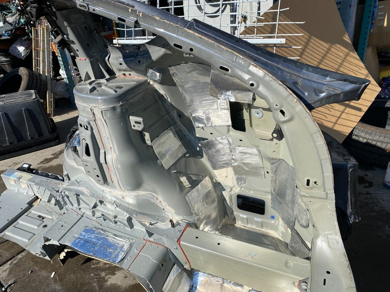 1033836-00-E ⭕2016-2020 Tesla Model X Rear Passenger Quarter Fender Frame Panel Cut Out Right