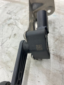 ⭕ 12-20 Tesla Model S Rear Left Air Suspension Ride Height Sensor 1027971-00-A