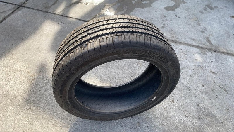 ⭕ Michelin Pilot Sport All Season 4 Tire 245/45ZR19