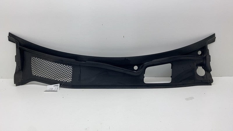 9Y1.819.401.C ⭕ 2019-2024 Porsche Cayenne Front Windshield Cowl Cover Panel Assembly 9Y1819401