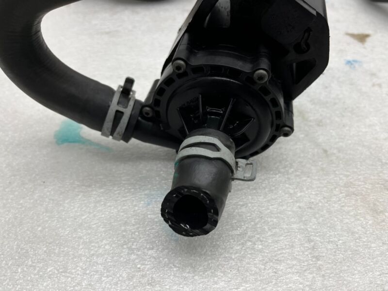 Does Not Apply 2016 2017 2018 2019 2020 2021 Tesla Model S MS Battery Coolant Water Pump OEM
