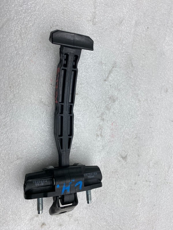 150068400B ⭕ 20-24 Model Y MY Rear Driver Side Door Check Strap Stopper Left 1500684-00-B
