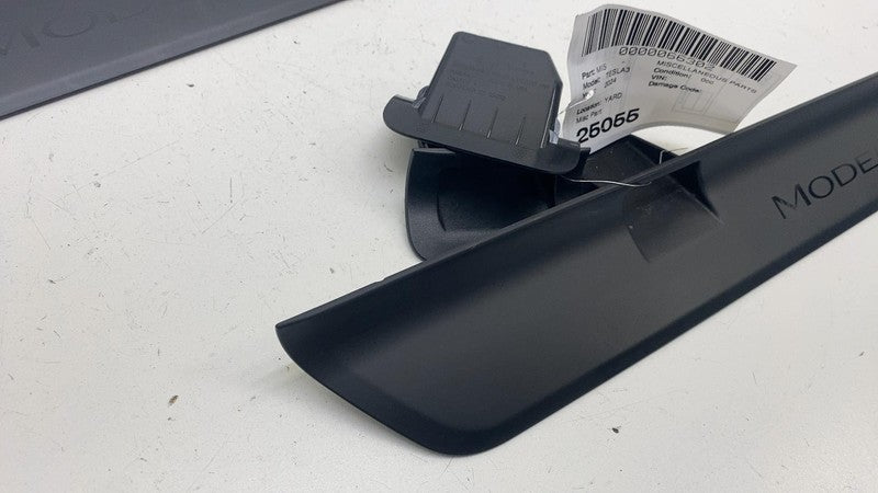 ⭕ 24-25 Model 3 Front & Rear, Left & Right Sill Plate 1917244/ 1917243