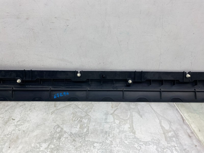1497741 00 B ⭕20-23 Model Y Left Side Skirt Rocker Molding Panel Carrier Bracket 1497741-00-B
