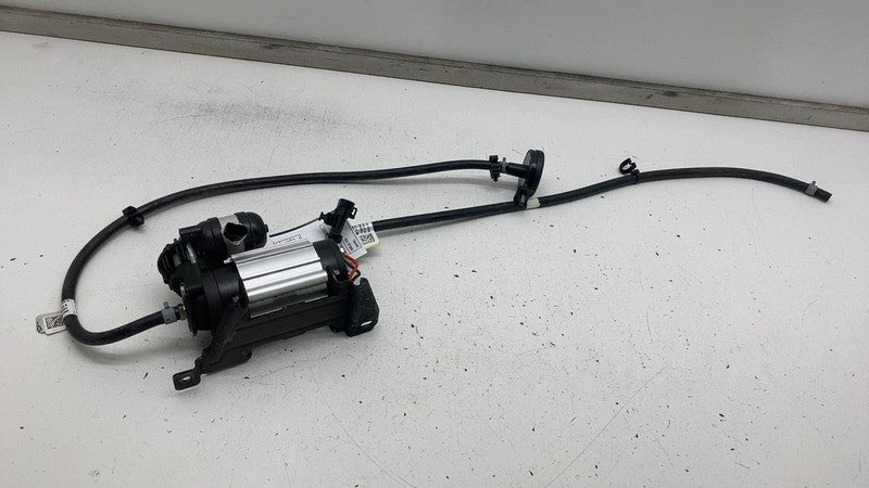 PT00055693-01 ⭕ 2022-2024 Rivian R1T R1S Rear Air Ride Suspension Compressor PT00055693-01