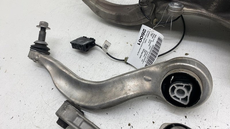2018-2020 BMW 530e Front Right Spindle Knuckle w/ Upper & Lower Contro