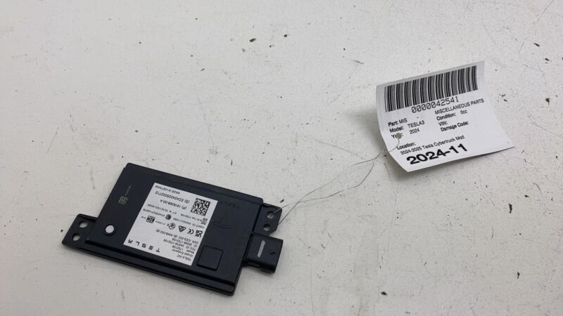 191836800A ⭕ 24 25 Model 3 Cybertruck Bluetooth Low Energy End Point Module 1918368-00-A