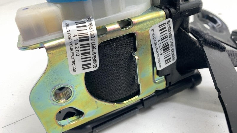 0589-P1-000249 ⭕ 2014-2015 Mercedes-Benz B Electric Drive Front Left Seatbelt & Retractor Assy
