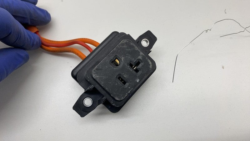 2024-2025 Tesla Cybertruck High Voltage HV Cabin Outlets Wire Wiring H