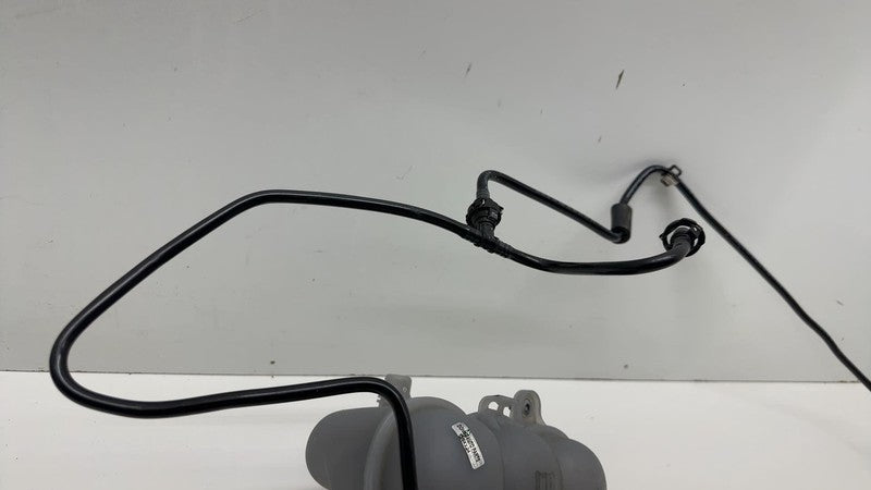 4M0121403 ⭕2024 Porsche Cayenne Coolant Reservoir Expansion Tank  w/ Hose Line 4M0121405AG