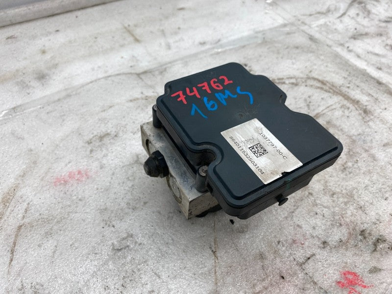 103779700C ⭕ 12-20 Model S Anti-Lock ABS Brake Pump Hydraulic Control Module 1037797-00-D