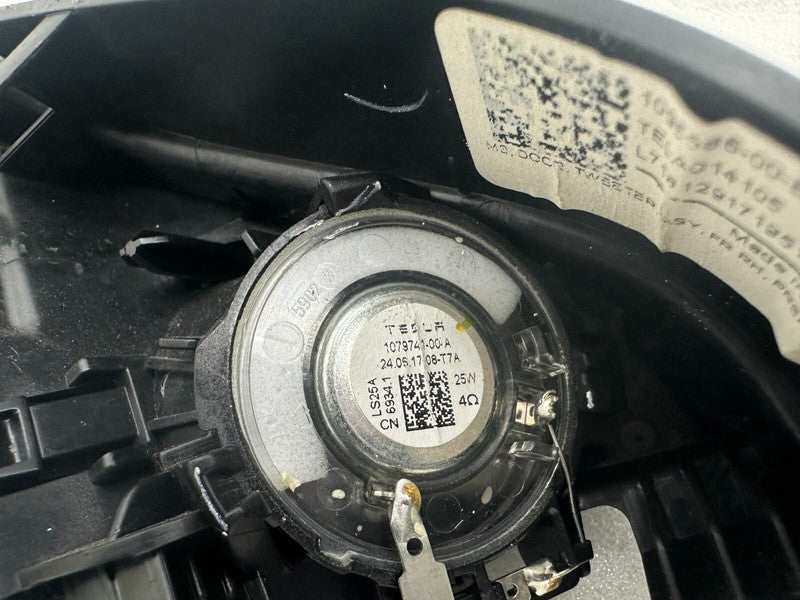 109568600E ⭕ 2017-2023 Tesla Model 3 Front Right Audio Tweeter & Speaker Cover 1095686-00-E