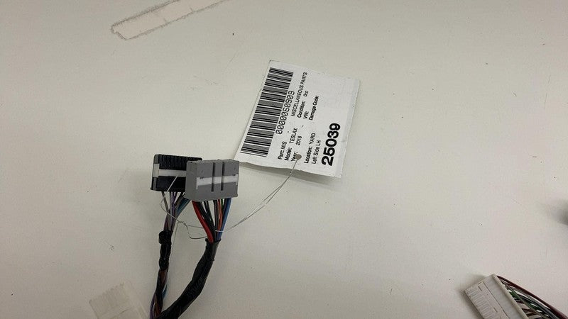 ⭕ 16-20 Model X Rear Right Falcon Door Lower Wiring Harness Cable 1032