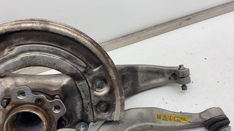 2018-2020 BMW 530e Front Left Spindle Knuckle w/ Upper & Lower Control