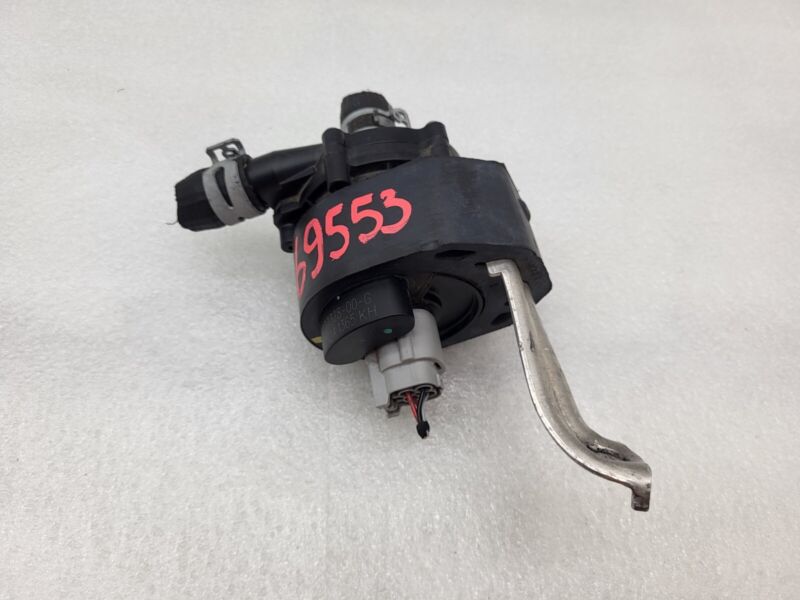 2016-2020 Tesla Model X MX Cooling System Auxiliary Coolant Water Pump Assembly