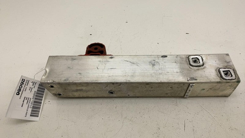 ⭕ 2014-2021 BMW i3 I01 Rear Left Side Reinforcement Bar Mounting Brack