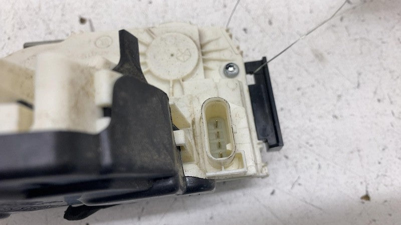 04589916AG ⭕ 2017-2024 Chrysler Pacifica Front Right Door Lock Latch Actuator RH 04589916AG