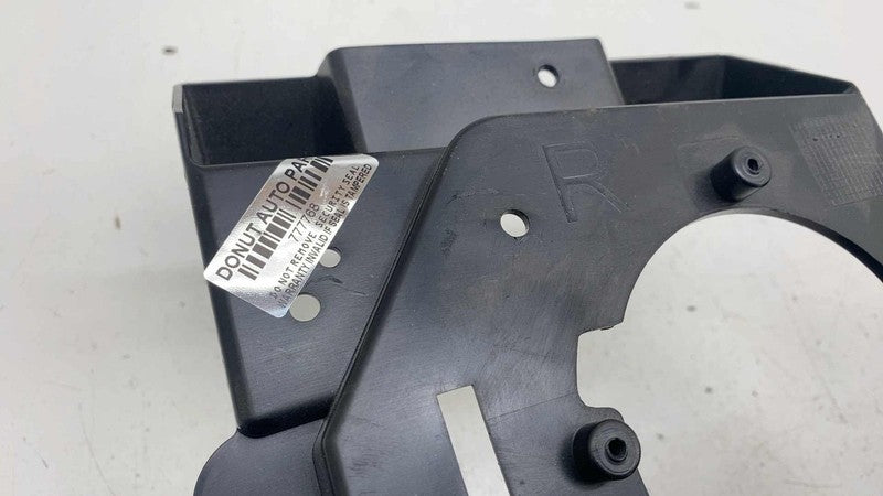 ⭕ 2014-2017 Range Rover Sport Rear Right Trunk Speaker Mount Bracket D