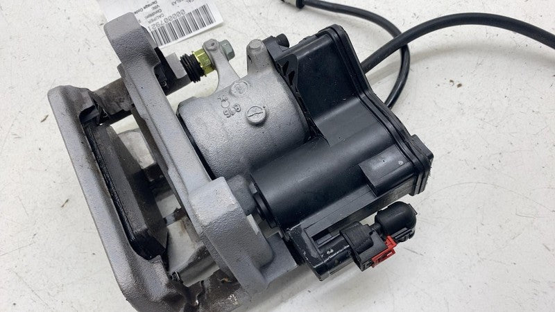 ⭕ 17-25 Tesla Model 3 M3 Rear Left Caliper w/ Brake Hose Line BASE 104