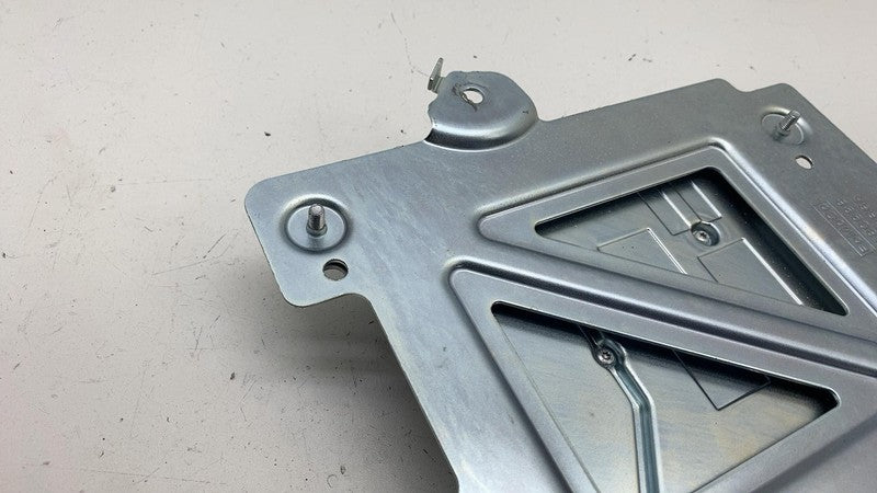 ⭕ 21-24 Ford Mustang Mach-E Audio Sound Amplifier Control Module RJ8T-