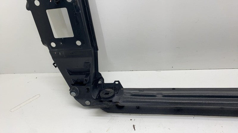 68292237AA ⭕ 17-25 Chrysler Pacifica Radiator Support Crossmember Closure Panel 68292237AA