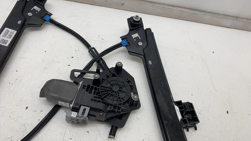 ⭕ 2016-2020 Tesla Model X Rear Door Window Regulator & Motor Left 1028